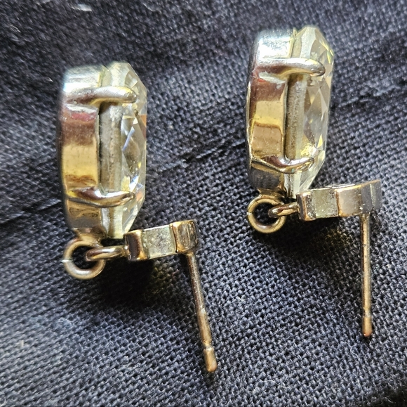 CHANEL Silver Crystal Teardrop Earrings 💎 - Picture 3 of 4